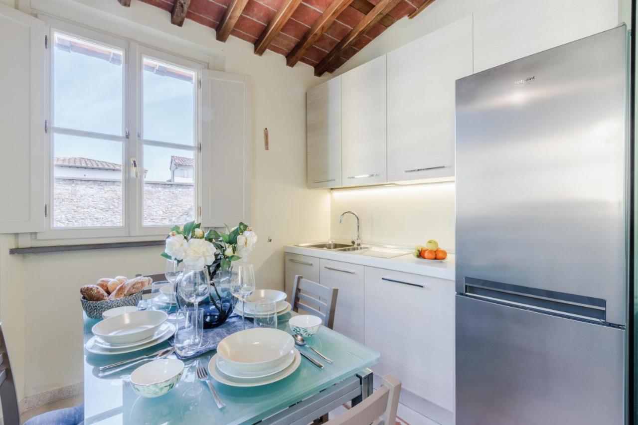 Helene Smart Flat With Elevator Inside Lucca Apartment Ngoại thất bức ảnh