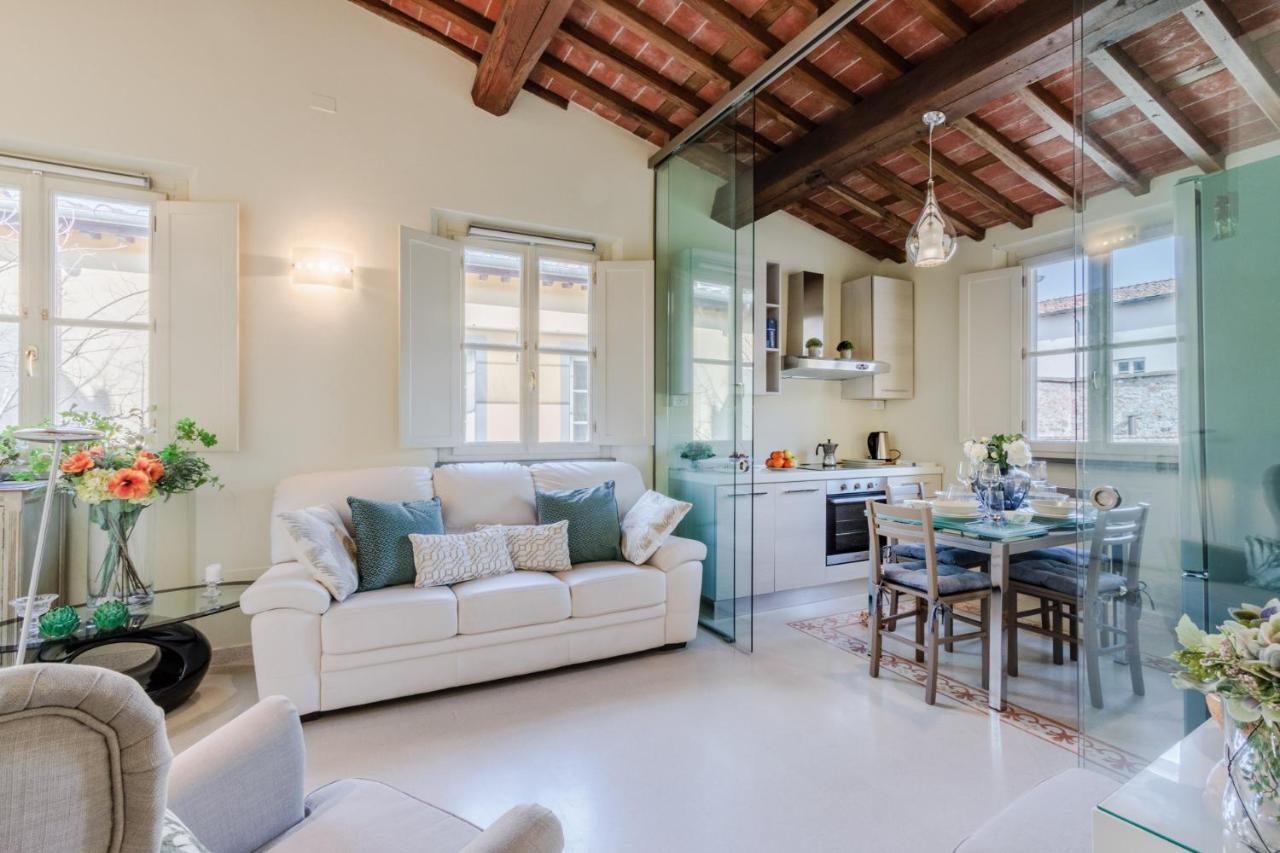 Helene Smart Flat With Elevator Inside Lucca Apartment Ngoại thất bức ảnh